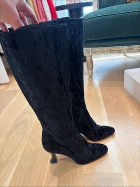 Women's Black Velvet Knee-High Heeled Boots